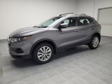Used 2020 Nissan Rogue Sport SV image 2