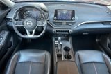 Used 2021 Nissan Altima 2.5 SR image 3