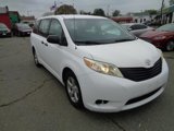 Used 2011 Toyota Sienna image 4