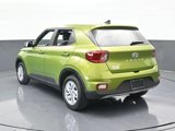 Used 2022 Hyundai Venue SE image 4