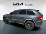 Used 2011 Jeep Grand Cherokee Laredo image 2