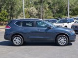 Used 2016 Nissan Rogue S image 2