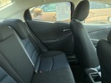Used 2019 Toyota Yaris L image 5