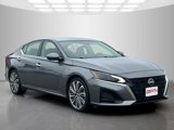Used 2023 Nissan Altima 2.5 SL image 3
