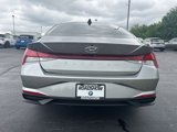 Used 2023 Hyundai Elantra SEL image 4