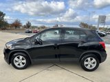 Used 2019 Chevrolet Trax LS image 2