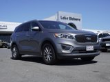 Used 2016 Kia Sorento LX w/ LX Convenience Package image 2