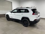 Used 2023 Jeep Cherokee Altitude Lux image 4