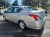 Used 2019 Nissan Versa SV image 3