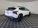 Used 2024 Chevrolet Trax ACTIV w/ Driver Confidence Package image 3