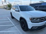 Used 2018 Volkswagen Atlas SEL Premium image 3