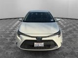 Used 2020 Toyota Corolla LE image 2