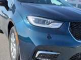 New 2025 Chrysler Pacifica Select image 2