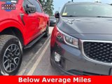 Used 2018 Kia Sedona EX image 2