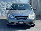 Used 2011 Chrysler 200 Touring image 3
