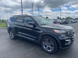 Used 2022 Ford Explorer XLT w/ Equipment Group 202A image 4