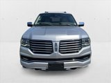 Used 2017 Lincoln Navigator Select image 2