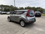 Used 2022 Kia Soul LX w/ Technology Package image 5