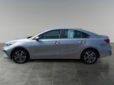 Used 2022 Kia Forte LXS image 4