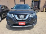 Used 2017 Nissan Rogue SV image 2