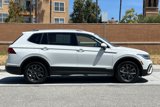 Certified 2022 Volkswagen Tiguan SE image 3