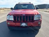 Used 2005 Jeep Grand Cherokee Laredo image 2