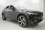 Used 2022 Volvo XC60 B6 R-Design w/ Advanced Package image 3