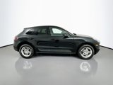 Used 2018 Porsche Macan image 4