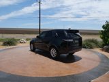 Used 2020 Land Rover Discovery SE image 3