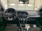 Used 2019 Hyundai Elantra SE image 4