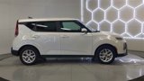 Used 2021 Kia Soul S image 3