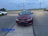 Used 2015 Chrysler 200 Limited w/ Convenience Group image 2