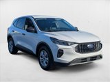 Used 2023 Ford Escape AWD image 3