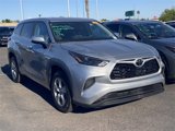 Used 2023 Toyota Highlander L image 3