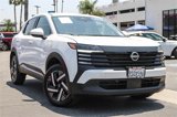 Used 2025 Nissan Kicks SV image 2