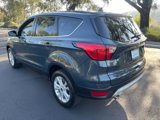Used 2019 Ford Escape SE image 3