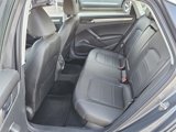 Used 2022 Volkswagen Passat 2.0T SE image 5