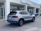 Certified 2024 Volkswagen Taos SE image 3