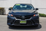 Used 2021 Toyota Camry SE image 2