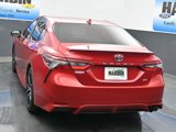 Used 2021 Toyota Camry SE image 4