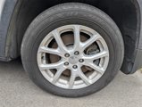 Used 2017 Jeep Cherokee Latitude image 2