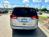 Used 2017 Chrysler Pacifica Touring Plus image 5