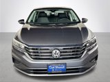 Certified 2022 Volkswagen Passat 2.0T SE image 3