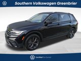 Certified 2023 Volkswagen Tiguan SE image 1