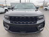 Used 2023 Jeep Grand Cherokee Limited w/ Black Appearance Package image 5