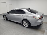 Used 2019 Toyota Camry XLE image 3