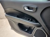 Used 2018 Jeep Compass Latitude w/ Cold Weather Group image 6