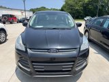 Used 2015 Ford Escape SE image 2