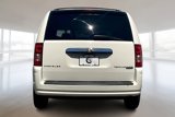 Used 2010 Chrysler Town & Country Touring image 4