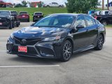 Used 2023 Toyota Camry SE image 3